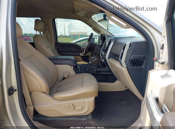 1FTEW1EG5JFD31722 2018 FORD F150 Beige Vista interior delantera