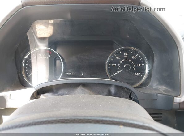 1FTEW1EG5JFD31722 2018 FORD F150 Beige Vista de los asientos traseros