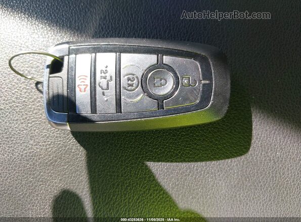 1FTEW3KP1RFC21018 2024 FORD F150 Red Widok deski rozdzielczej