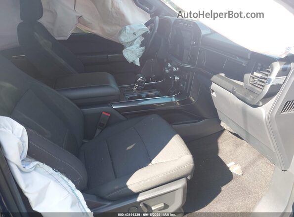 1FTFW1E81NFC27876 2022 FORD F150 Черный Вид салона спереди