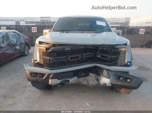 1FTFW1RG4PFC98364 2023 FORD F150 Gray Սարքավորումների վահանակի տեսք