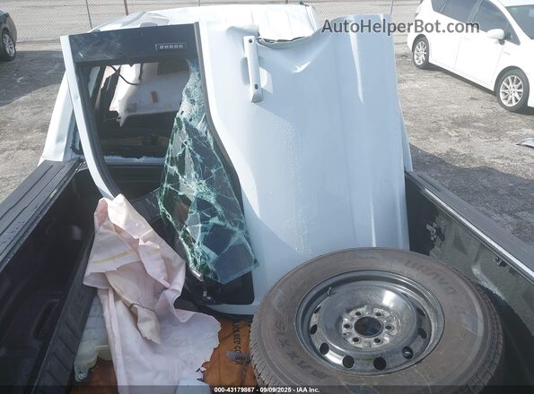 1FTFW3L52RKF60119 2024 FORD F150 White Առջևի վահանակի տեսք