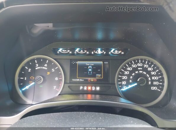 1FTFX1E47LKF41224 2020 FORD F150 White Rear seats view
