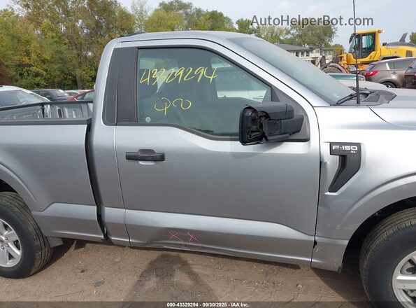 1FTMF1CB5NKE00263 2022 FORD F150 Серый Вид задней части салона