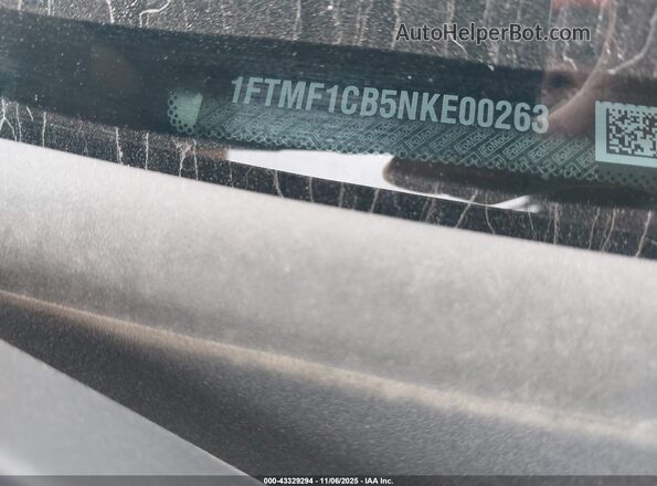 1FTMF1CB5NKE00263 2022 FORD F150 Серый Вид подкапотного пространства