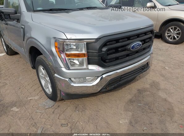 1FTMF1CB5NKE00263 2022 FORD F150 Серый Вид спереди