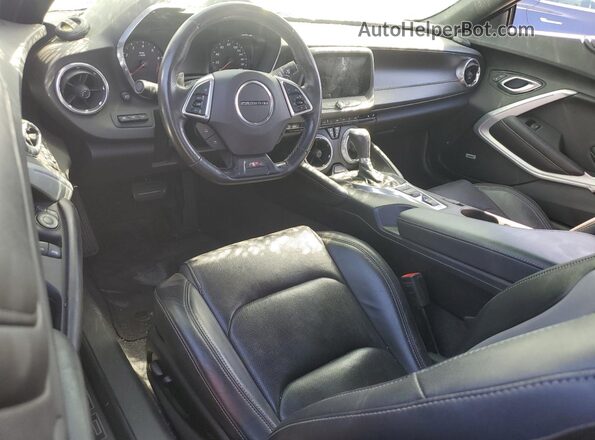 1G1FH1R79J0190867 2018 CHEVROLET CAMARO Silver 