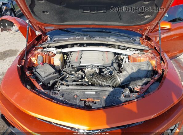 1G1FH3D71P0140279 2023 CHEVROLET CAMARO Orange Вид ззаду