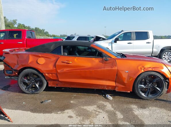 1G1FH3D71P0140279 2023 CHEVROLET CAMARO Orange Панорамний вид салону 360°