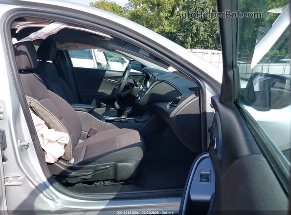 1G1ZD5ST7NF177044 2022 CHEVROLET MALIBU Серебряный Вид салона спереди