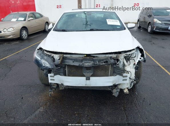 1G1ZD5ST8NF179062 2022 CHEVROLET MALIBU Белый Вид спереди