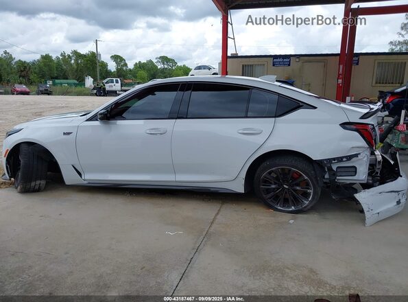 1G6D25R66R0860677 2024 CADILLAC CT5 White 