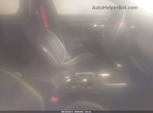 1G6D25R67S0860063 2025 CADILLAC CT5 Gold Widok wnętrza z przodu