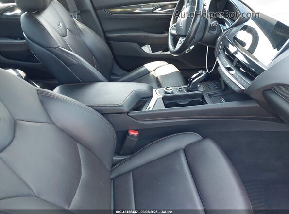 1G6DR5RW2N0119660 2022 CADILLAC CT5 Blue Front interior view