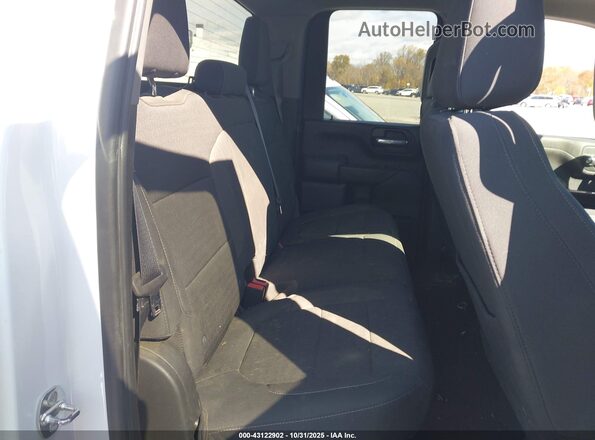 1GC2YNE73NF102806 2022 CHEVROLET SILVERADO Белый Вид наклейки с VIN-кодом