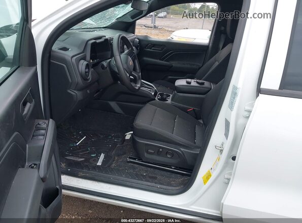 1GCGTBEC4R1104857 2024 CHEVROLET COLORADO White Vista interior delantera