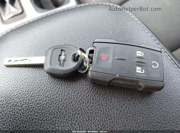 1GCGTCENXM1221181 2021 CHEVROLET COLORADO White Vista del salpicadero