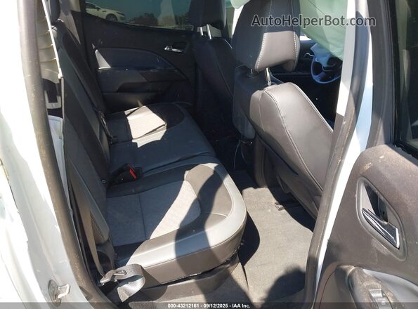 1GCGTDEN4M1182075 2021 CHEVROLET COLORADO White VIN sticker view