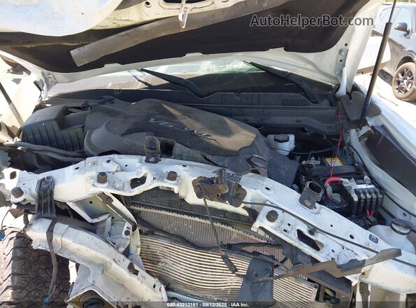 1GCGTDEN4M1182075 2021 CHEVROLET COLORADO White Rear view