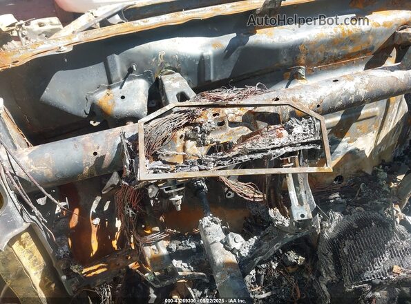 1GCPDDEK8NZ530143 2022 CHEVROLET SILVERADO Белый Вид задних сидений
