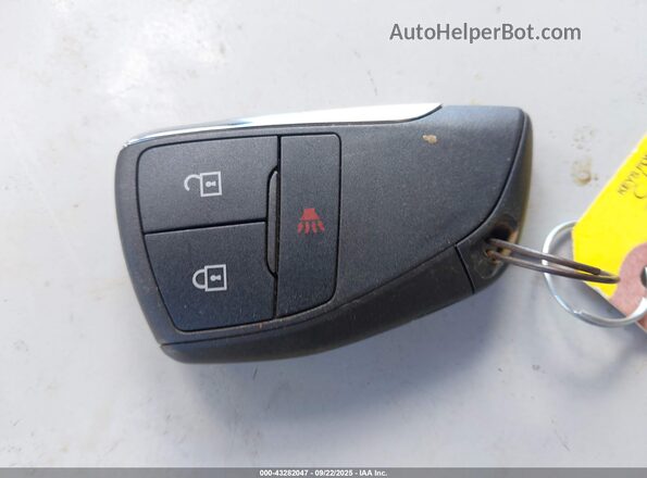1GCPSBEK9S1138681 2025 CHEVROLET COLORADO Серебряный Вид панели приборов