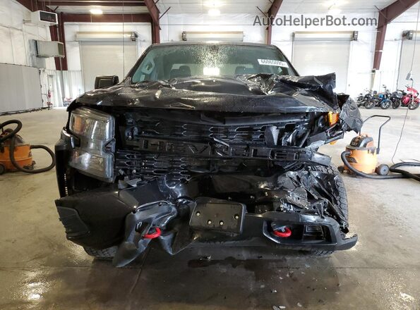 1GCPYCEF8LZ273094 2020 CHEVROLET 1500 Black Դիմացի տեսք