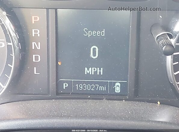 1GCRCPEC8HZ350767 2017 CHEVROLET SILVERADO Silver 