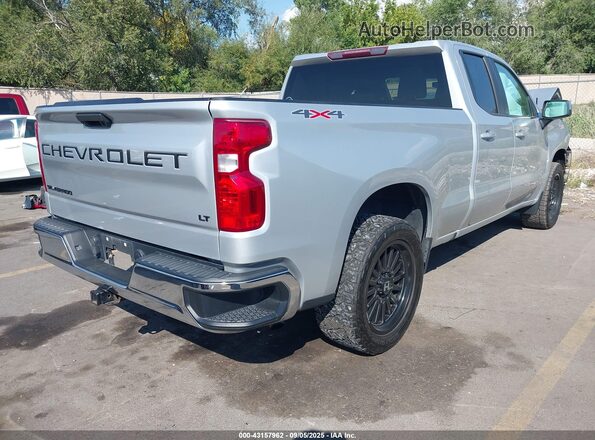 1GCRYDED3LZ233681 2020 CHEVROLET SILVERADO Серебряный Задняя правая четверть