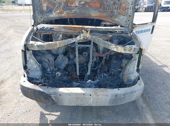 1GCWGAFG7L1270907 2020 CHEVROLET EXPRESS White Rear view