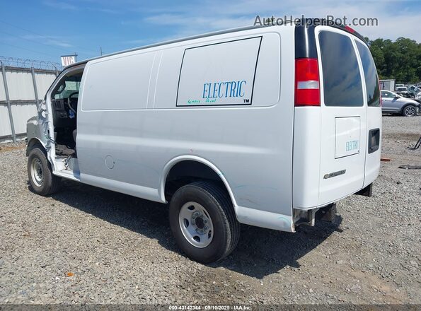 1GCWGAFG8L1266252 2020 CHEVROLET EXPRESS White Trasero izquierdo