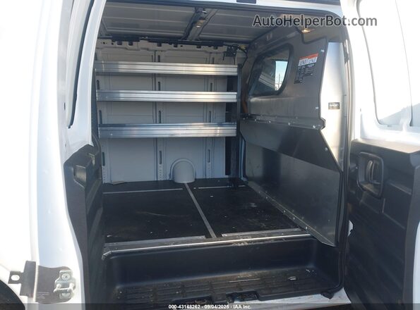 1GCWGAFP2R1174904 2024 CHEVROLET EXPRESS White 
