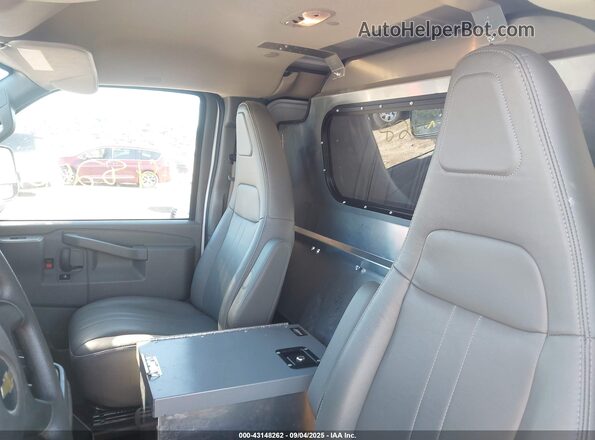 1GCWGAFP2R1174904 2024 CHEVROLET EXPRESS White 