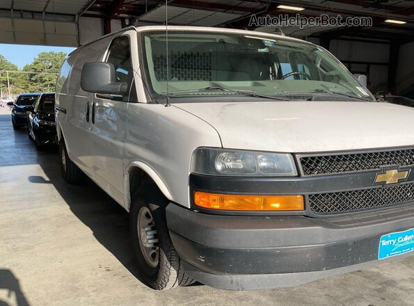 1GCWGAFP5M1312458 2021 CHEVROLET EXPRESS  Вид підкапотного простору