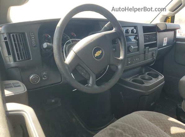 1GCWGAFP7M1174535 2021 CHEVROLET EXPRESS Yellow Dashboard view
