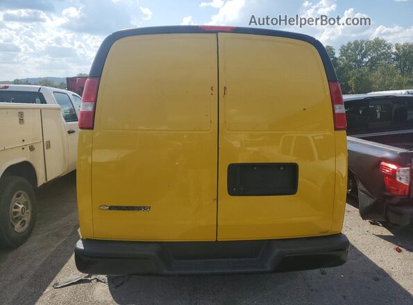 1GCWGAFP7M1174535 2021 CHEVROLET EXPRESS Yellow Rear view