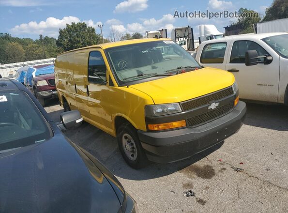 1GCWGAFP7M1174535 2021 CHEVROLET EXPRESS Yellow Front right