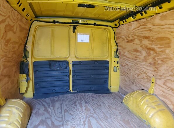 1GCWGAFP7M1174535 2021 CHEVROLET EXPRESS Yellow Rear seats view