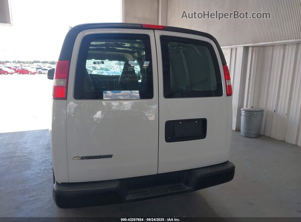 1GCWGAFP8M1151829 2021 CHEVROLET EXPRESS White 