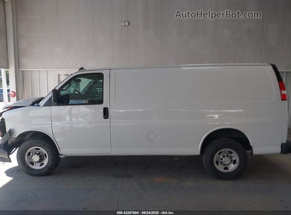 1GCWGAFP8M1151829 2021 CHEVROLET EXPRESS White სალონის 360-გრადუსიანი ხედი