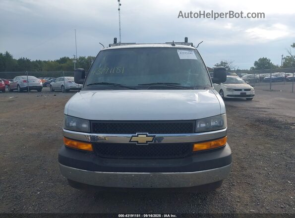 1GCWGAFPXJ1340798 2018 CHEVROLET EXPRESS White 