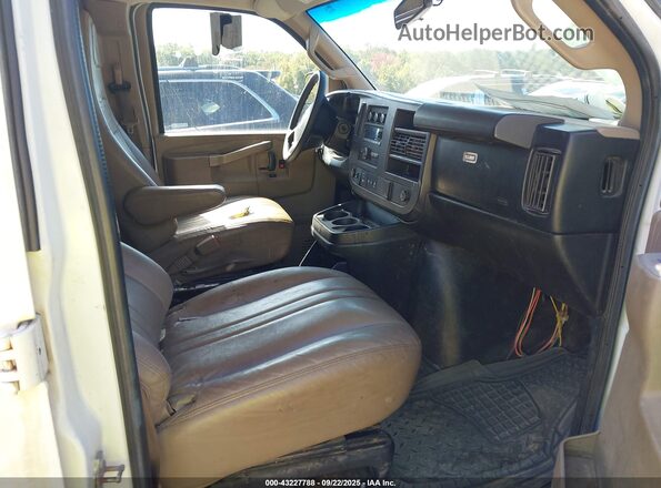 1GCWGBFP1J1315181 2018 CHEVROLET EXPRESS White 