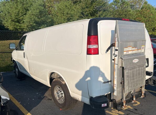 1GCZGGFP7M1215682 2021 CHEVROLET EXPRESS  Vista del cuadro de instrumentos