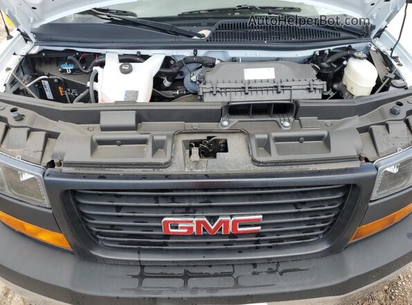 1GJZ7NFP7R1262425 2024 GMC SAVANA White Вид підкапотного простору