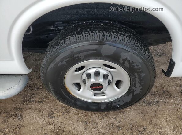 1GJZ7NFP7R1262425 2024 GMC SAVANA White 