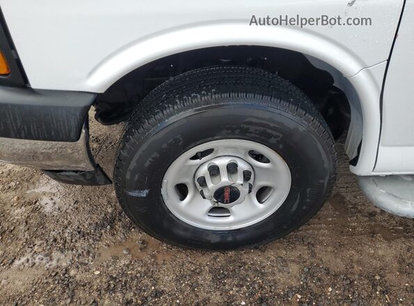 1GJZ7NFP7R1262425 2024 GMC SAVANA White 