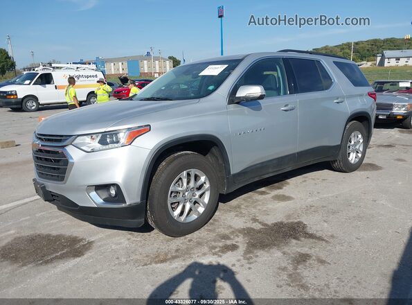 1GNEVGKWXMJ173839 2021 CHEVROLET TRAVERSE Silver Przód lewy
