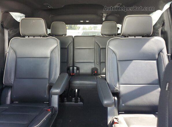 1GNSCFKD5MR310138 2021 CHEVROLET SUBURBAN White Vista de los asientos traseros