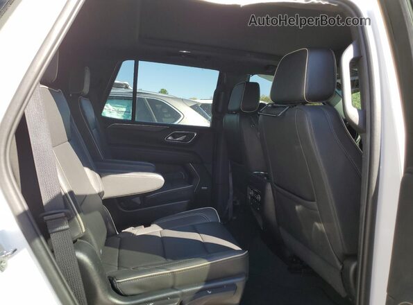 1GNSKSKD0PR217513 2023 CHEVROLET TAHOE White Widok wnętrza z tyłu