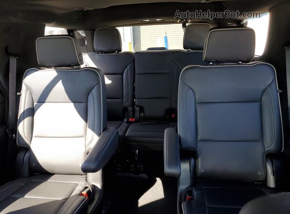 1GNSKSKD0PR217513 2023 CHEVROLET TAHOE White Widok tylnych siedzeń