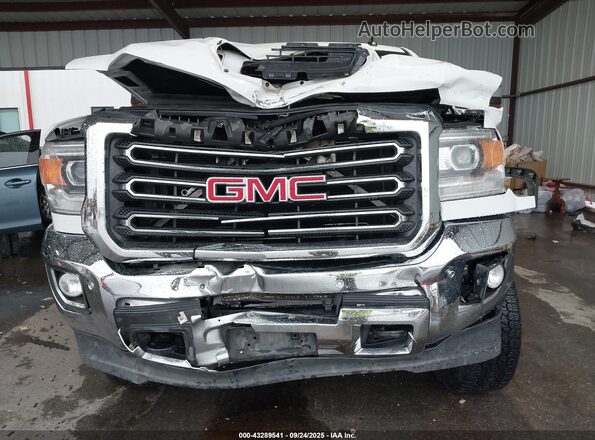 1GT12REY2KF238367 2019 GMC SIERRA White Vista frontal